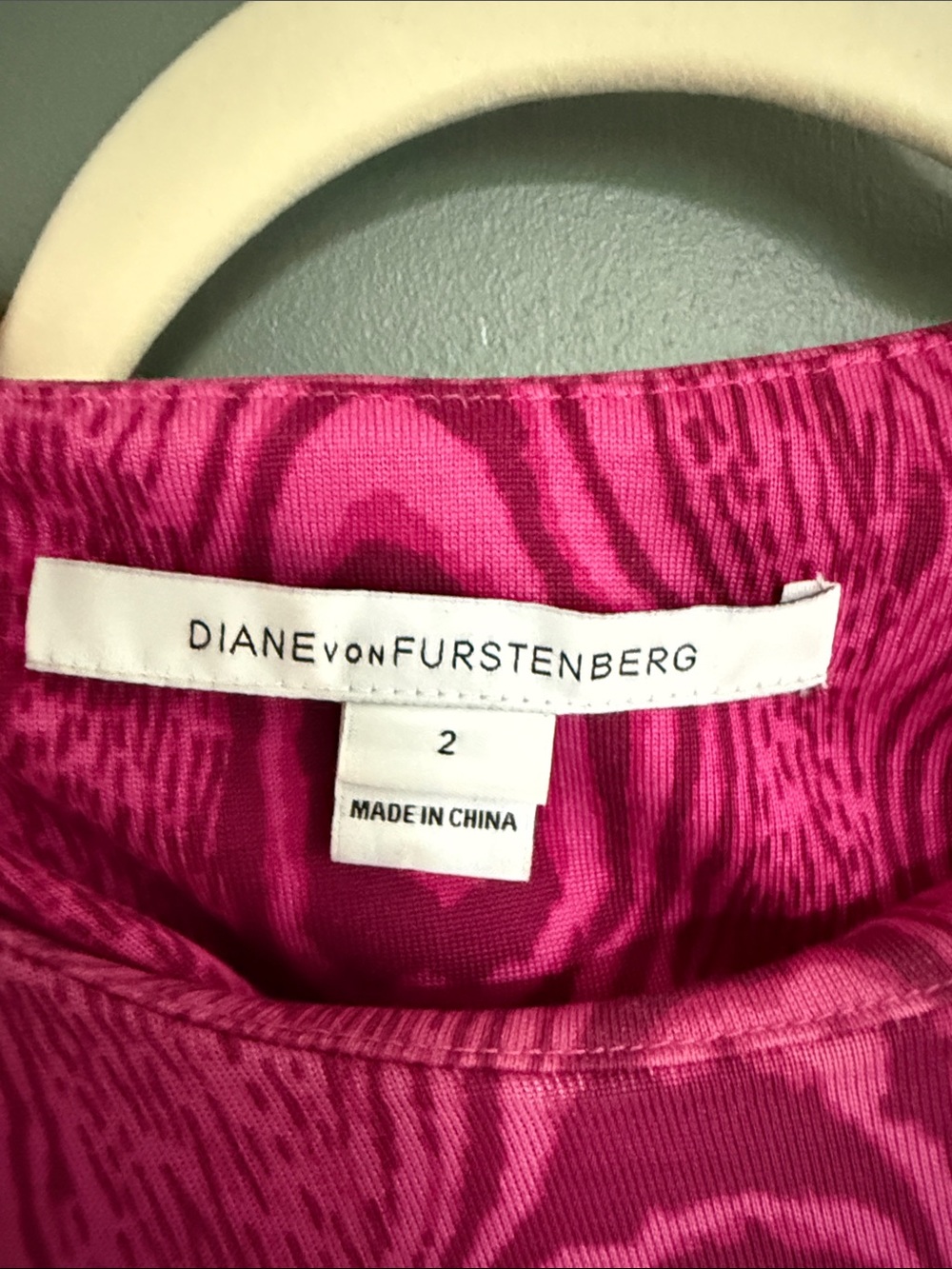 Diane Von Furstenberg Pink Fuchsia Tie-Waist Midi Dress - Picture 2 of 4